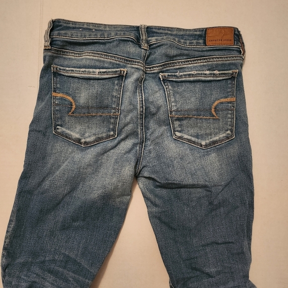 American‎ Eagle Distressed Jeans - Picture 4 of 6